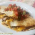 QUESADILLAS ΜΕ ΜΑΝΙΤΑΡΙΑ