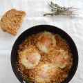Αυγά Μάτια στο Φούρνο με Κρεμμύδια και Παρμεζάνα