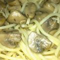 Spaghetti με σκορδάτα ασπρομανίταρα συνταγή από[...]