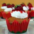 cupcakes με φράουλα και άσπρη[...]