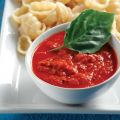 Πικάντικη σάλτσα ντοµάτας µε πιπεριές | Συνταγή[...]