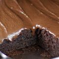 Φτιάξτε νηστίσιμο κέικ σοκολάτα χωρίς καθόλου[...]