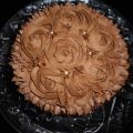 Κέικ Όλο Σοκολάτα με Βουτυρόκρεμα Σοκολάτας[...]