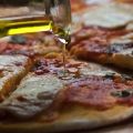 σπιτική πίτσα μαργαρίτα με ιταλική λεπτή ζύμη |[...]