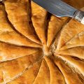 H πίτα του βασιλιά Galette des rois – Γαλλική[...]