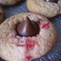 Cookies με μαρασκίνο και σοκολατένια φιλάκια