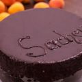 Sacher Torte, το τέλειο βιεννέζικο γλυκό (Video)
