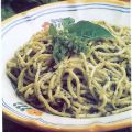 Σπαγγέτι al pesto