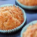 Μάφινς (muffins) με ανανά και ινδοκάρυδο