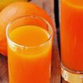 Χυμός πορτοκάλι με άρωμα λάιμ