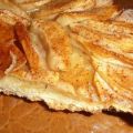 Τραγανή τάρτα μήλου με μπισκότα Amaretti[...]