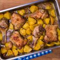 Κοτόπουλο με πατάτες στο φούρνο | MamaPeinao.gr