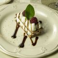 Ναπολεόν με μπισκότα από raspberries και κρέμα[...]