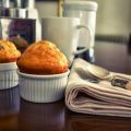 Muffins με πορτοκάλι και σταφίδες