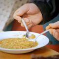 Τραχανάς με μανιτάρια και τραχανάς με λουκάνικο
