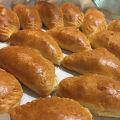 Τυροπιτάκια πολύ εύκολα κ πολύ ωραία !!!!