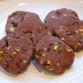 Σοκολατένια μπισκότα με σταγόνες σοκολάτας και[...]