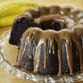 Ζουμερό σοκολατένιο κέικ μπανάνας με γλάσο[...]