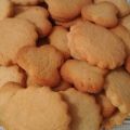 Τραγανά μπισκότα πορτοκαλιού συνταγή από iotz08