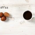 Πασχαλινά αυγά με καφέ