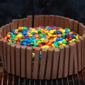 Κέικ σοκολάτας με Kit Kat και M-M’s