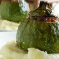 Γεμιστά κολοκυθάκια με πουρέ πατάτας