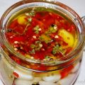 Σκόρδο τουρσί/Pickled Garlic