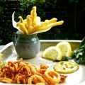 Fritto misto με καλαμαράκια, κολοκυθάκια και[...]