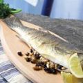 ΠΕΡΚΑ ΓΕΜΙΣΤΗ ΜΕ ΚΟΥΚΟΥΝΑΡΙΑ,ΣΤΑΦΙΔΕΣ ΚΑΙ ΚΑΡΥΔΑ