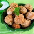 Κεφτέδες με μπρόκολο και σάλτσα τυριών/baked[...]