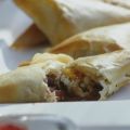Τρίγωνα πιτάκια με μανιτάρια και κουκουνάρι