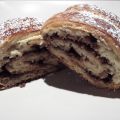 Γλυκό ψωμί γεμιστό με μερέντα και τριμμένο[...]