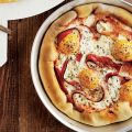 Πίτσα µε µπέικον και αυγό | Συνταγή | Argiro.gr