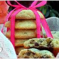 COOKIES ΜΕ ΚΟΜΜΑΤΙΑ ΣΟΚΟΛΑΤΑΣ!!! - Νόστιμες[...]