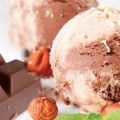 Παγωτό σοκολάτα-φουντούκι