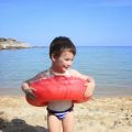Το πρώτο μπάνιο..