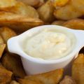 Πατάτες με σάλτσα αγιολί (patatas alioli)