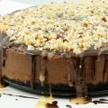 Cheesecake σοκολάτας με σιρόπι σοκολάτας και[...]