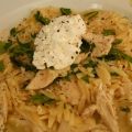 Κριθαρότο με cottage cheese και γαλοπούλα που[...]