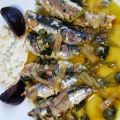 ΣΑΡΔΕΛΕΣ ΣΕ ΤΑΒΑ ΜΕ ΜΟΥΣΤΑΡΔΑ ΚΑΙ ΚΑΠΠΑΡΗ