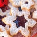 Μπισκοτάκια με μαρμελάδα (Linzer Cookies)[...]