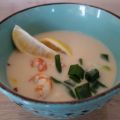 Σούπα με γαρίδες και γάλα καρύδας