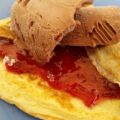 Κρέπα με φράουλα και παγωτό - Cookingbook