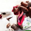 Μοναδικοί σοκολατένιοι κουραμπιέδες | Συνταγή |[...]