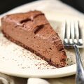 Πανεύκολο Cheesecake σοκολάτας χωρίς ψήσιμο