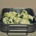 broccoli with a yogurt sause