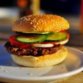 Μεζέδες για Μουντιάλ: burger για τον τελικό