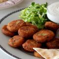 Φαλάφελ με δροσερή σάλτσα ταχίνι