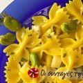 Barilla Farfalle με κουκιά και καπνιστή πανσέτα