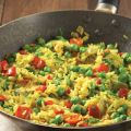 Ρύζι με λαχανικά και κιτρινόριζα | Συνταγή |[...]